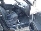 VOLKSWAGEN TIGUAN 2.0T SE/2.0T SE R-LINE BLACK/2.0T SEL 3VV3B7AX1LM156384 снимка