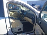 LINCOLN MKT 2LMHJ5AT9EBL52165 снимка