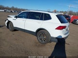 VOLKSWAGEN TIGUAN 2.0T SE/WOLFSBURG EDITION 3VV2B7AX3RM099996 снимка