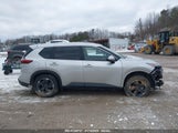 NISSAN ROGUE SV INTELLIGENT AWD JN8BT3BB8RW422306 снимка