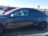TESLA MODEL Y PERFORMANCE DUAL MOTOR ALL-WHEEL DRIVE 7SAYGDEF1PF940230 fotografie