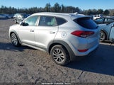 HYUNDAI TUCSON SEL KM8J3CA49JU736696 снимка