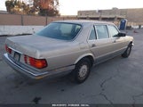 MERCEDES-BENZ 560 SEL WDBCA39D2KA****** снимка