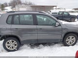 VOLKSWAGEN TIGUAN S/LIMITED WVGBV7AX6HK020604 снимка