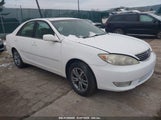 TOYOTA CAMRY XLE 4T1BE30K86U****** снимка