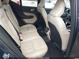 VOLVO XC40 T5 MOMENTUM YV4162UK4N2641784 fotografie