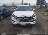HYUNDAI TUCSON SE KM8J23A49HU297707 снимка