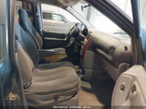 CHRYSLER TOWN & COUNTRY 1C4GP45R35B****** снимка
