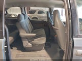 CHRYSLER TOWN & COUNTRY 1C4GP45R35B****** снимка