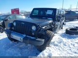 JEEP WRANGLER UNLIMITED SAHARA 1C4BJWEG8FL513437 fotografie