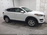 HYUNDAI TUCSON VALUE KM8J3CA47KU****** fotografie