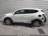 HYUNDAI TUCSON VALUE KM8J3CA47KU****** fotografie