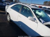 TOYOTA CAMRY LE 4T1BE32K64U374228 снимка