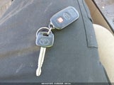 TOYOTA CAMRY LE 4T1BE32K64U374228 снимка