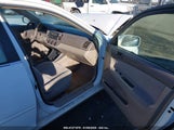TOYOTA CAMRY LE 4T1BE32K64U374228 снимка
