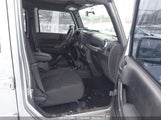 JEEP WRANGLER UNLIMITED SPORT 1C4BJWDG2FL609243 fotografie