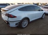 TESLA MODEL X 100D/75D/P100D 5YJXCAE28JF****** fotografie