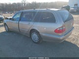 MERCEDES-BENZ E 320 4M WDBJH82J83X085522 снимка
