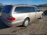 MERCEDES-BENZ E 320 4M WDBJH82J83X085522 снимка