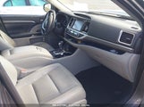 TOYOTA HIGHLANDER HYBRID LIMITED PLATINUM 5TDDGRFH7KS****** photo