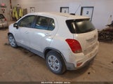 CHEVROLET TRAX LS 3GNCJKSB7JL352492 снимка