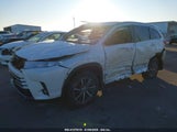 TOYOTA HIGHLANDER XLE 5TDJZRFH2KS566656 снимка