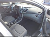HYUNDAI ELANTRA SE KMHDH4AE9FU329935 снимка