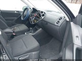 VOLKSWAGEN TIGUAN S WVGAV7AX9AW534554 photo