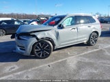 VOLVO XC90 B6 PLUS BRIGHT THEME 6-SEATER YV4062JE7R1150888 photo