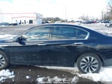 HONDA ACCORD HYBRID TOURING 1HGCR6F7XFA****** fotografie