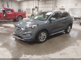 HYUNDAI TUCSON SE PLUS KM8J3CA40HU445272 снимка