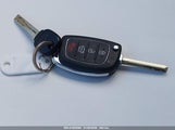 HYUNDAI SONATA SE 5NPE24AF3HH502686 снимка