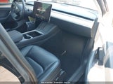 TESLA MODEL Y LONG RANGE DUAL MOTOR ALL-WHEEL DRIVE 7SAYGDEE4NF522698 снимка