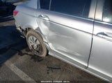 HONDA ACCORD 2.4 LX 1HGCP2F33BA008694 снимка