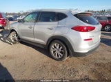 HYUNDAI TUCSON VALUE KM8J3CA45KU863754 снимка