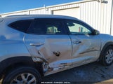 HYUNDAI TUCSON VALUE KM8J3CA45KU863754 снимка