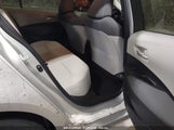 TOYOTA COROLLA LE JTDEPMAE8MJ183442 снимка