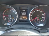 VOLKSWAGEN GTI 4-DOOR AUTOBAHN WVWGD7AJ6CW****** fotografie