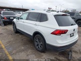 VOLKSWAGEN TIGUAN 2.0T SE 3VV3B7AX0NM161398 fotografie