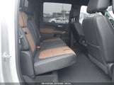 CHEVROLET SILVERADO 3500HD 4WD STANDARD BED HIGH COUNTRY 2GC4YVEY6N1238999 fotografie