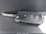 VOLKSWAGEN BEETLE #PINKBEETLE/1.8T CLASSIC/1.8T S/1.8T SE/1.8T SEL 3VW517AT7HM812213 снимка