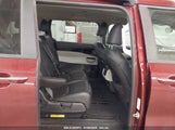 KIA CARNIVAL MPV EX KNDNC5H38N6****** снимка