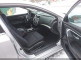 NISSAN ALTIMA 2.5 S 1N4AL3AP3HC246954 снимка