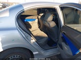 HONDA CIVIC LX 1HGFA15557L063302 снимка