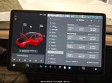 TESLA MODEL Y LONG RANGE DUAL MOTOR ALL-WHEEL DRIVE 5YJYGDEE5MF266034 fotografie