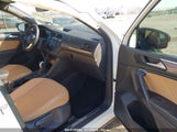 VOLKSWAGEN TIGUAN 2.0T SE R-LINE BLACK 3VVCB7AXXRM100825 снимка