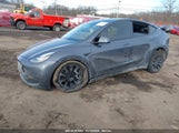 TESLA MODEL Y AWD/LONG RANGE DUAL MOTOR ALL-WHEEL DRIVE 7SAYGAEE7PF614910 fotografie