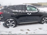 HYUNDAI TUCSON LIMITED KM8J33A25JU719215 photo