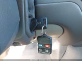 LINCOLN TOWN CAR SIGNATURE 1LNHM81V16Y****** photo