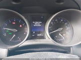 TOYOTA C-HR XLE NMTKHMBX9KR075751 снимка